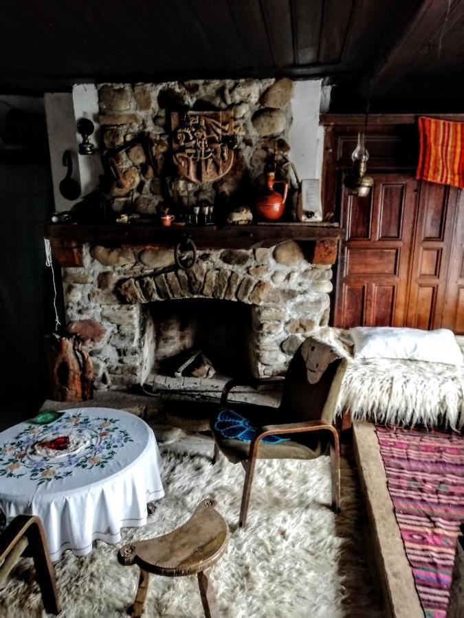 Къщата На Художника Otel Zheravna Dış mekan fotoğraf
