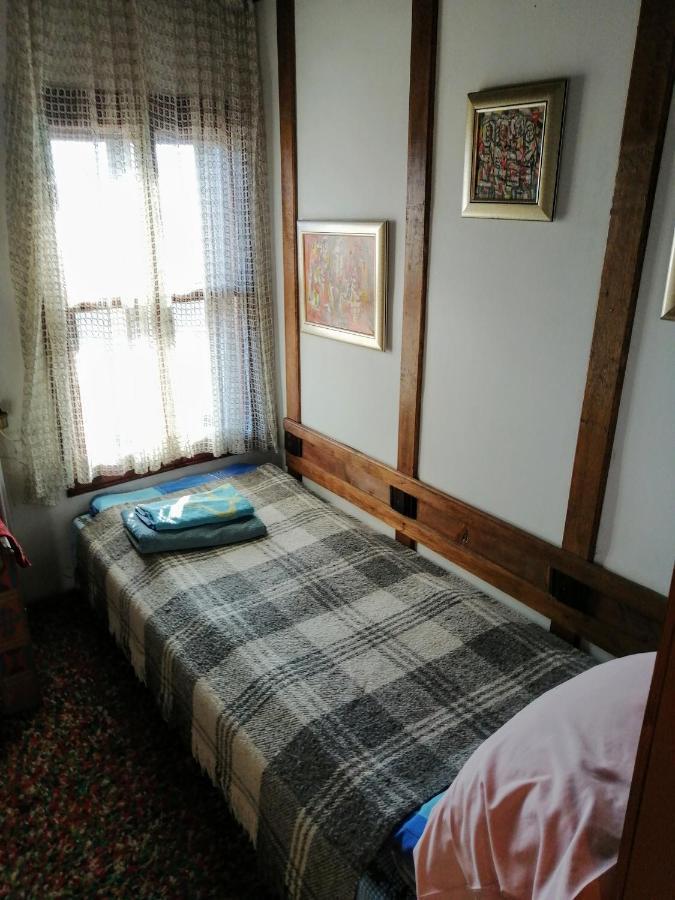 Къщата На Художника Otel Zheravna Dış mekan fotoğraf